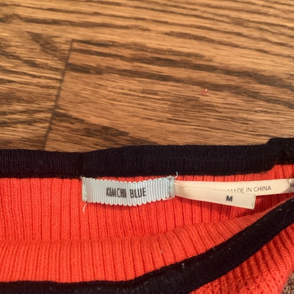 Urban outfitters off the shoulder crop top, medium - Picture 4 of 4